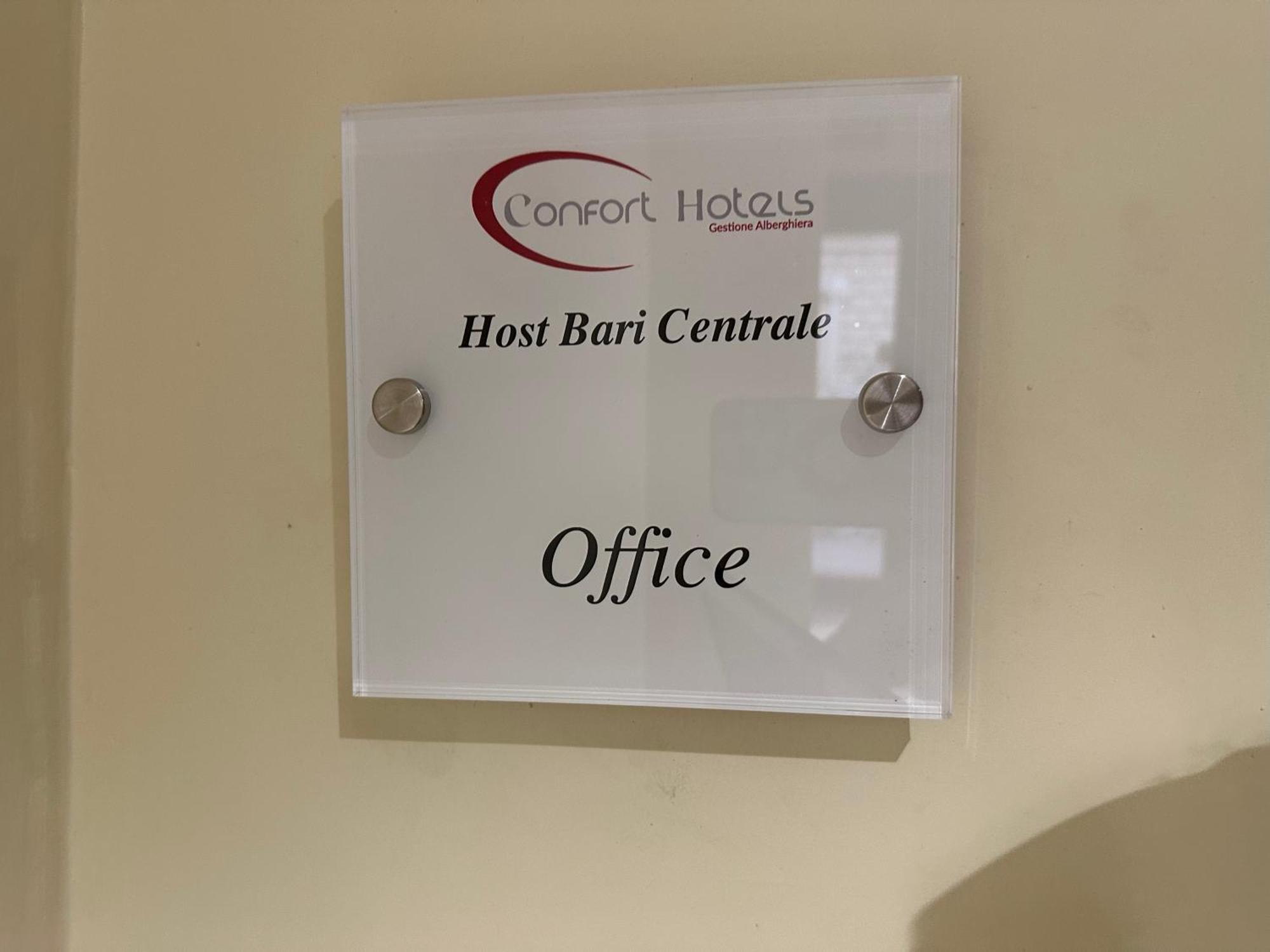 Cconforthotels Host Bari Centrale المظهر الخارجي الصورة