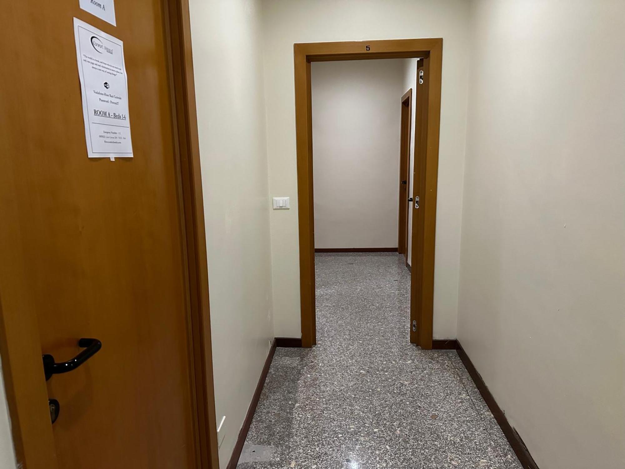 Cconforthotels Host Bari Centrale المظهر الخارجي الصورة